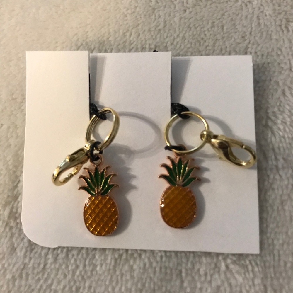 Pineapple Mask Chain